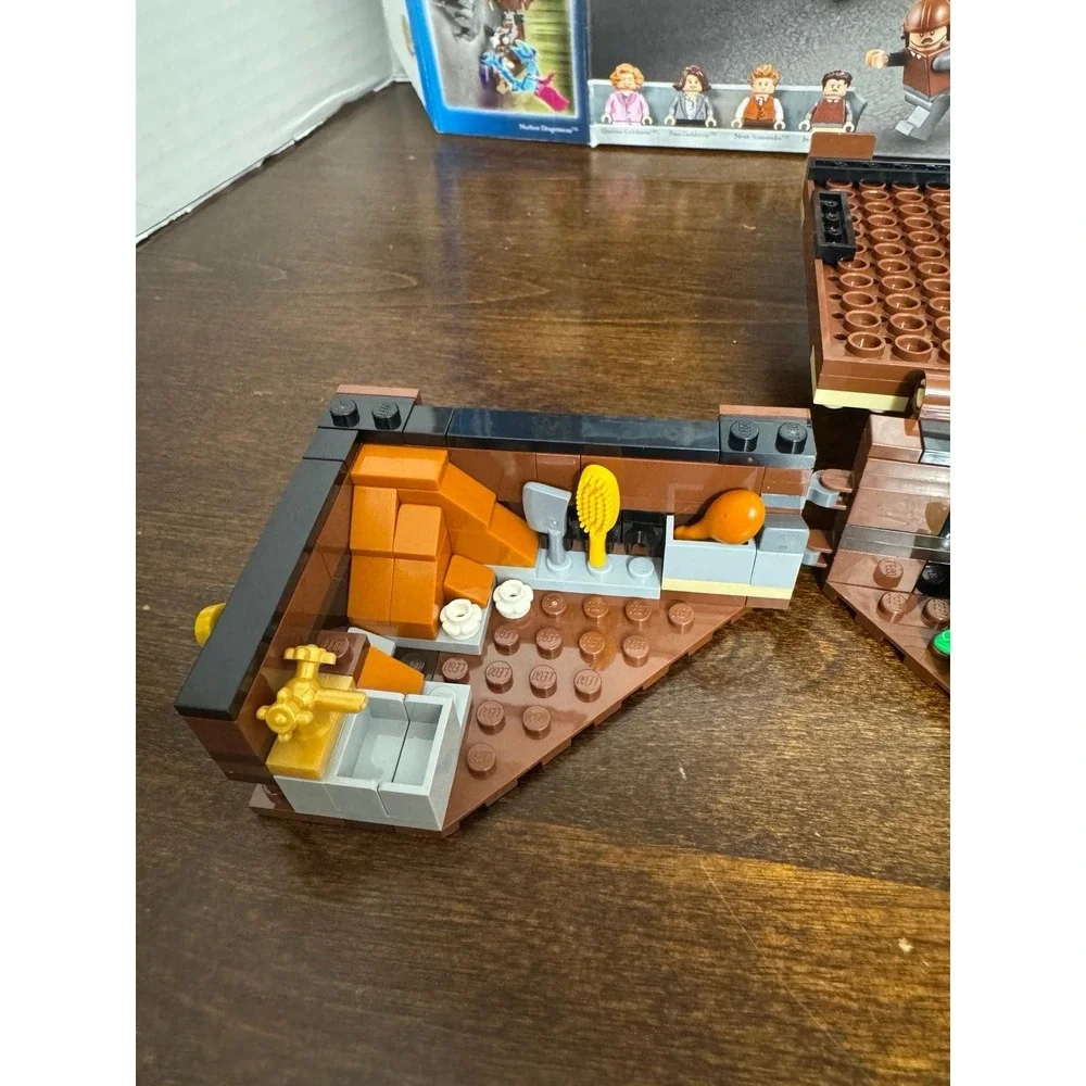 LEGO Harry Potter: Newt's Case of Magical Creatures (75952) Incomplete Set